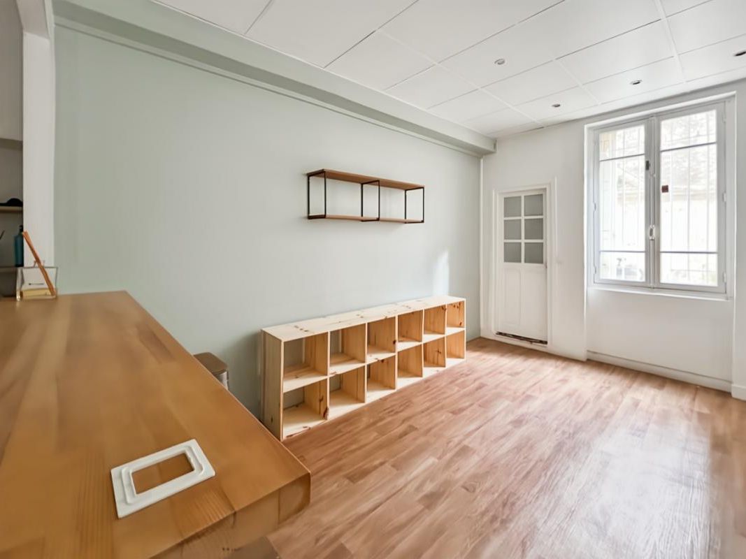 Location bureaux 68 m² non divisibles