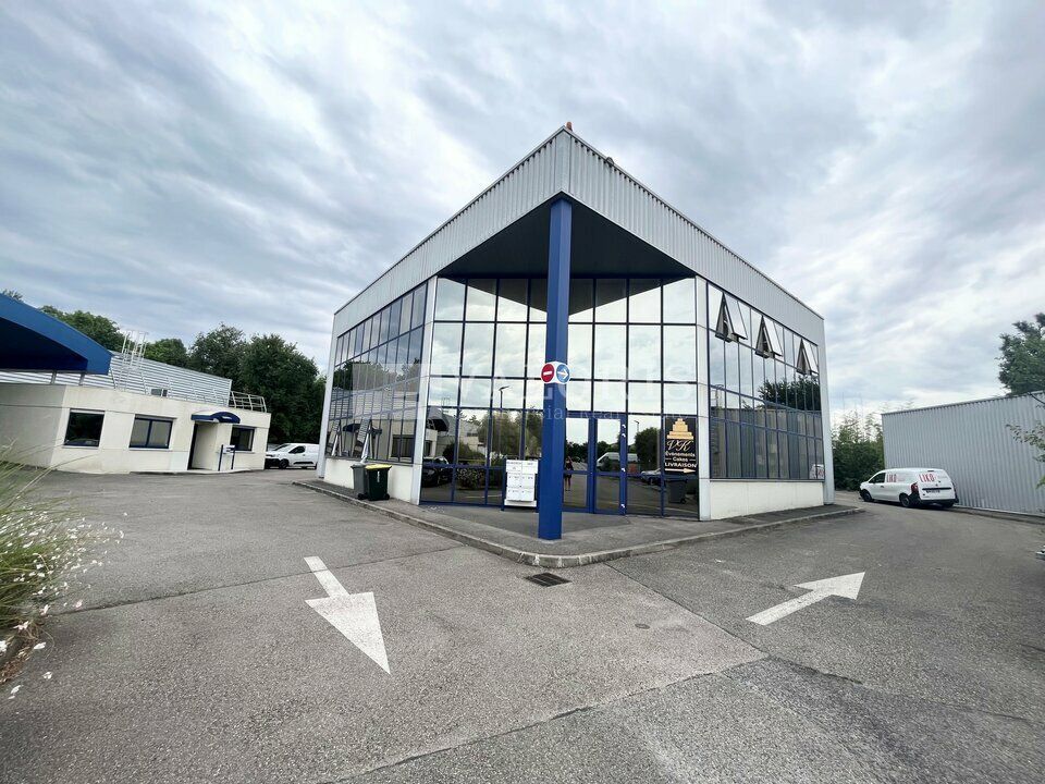 Location bureaux 126 m² non divisibles