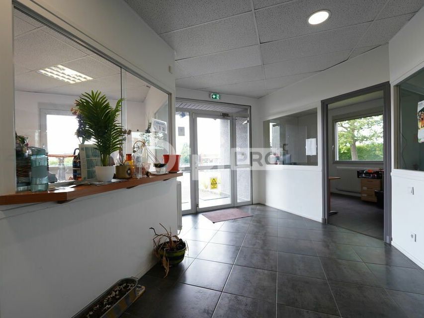 BUREAUX A LOUER - RILLIEUX LA PAPE - IMMEDIATEMENT