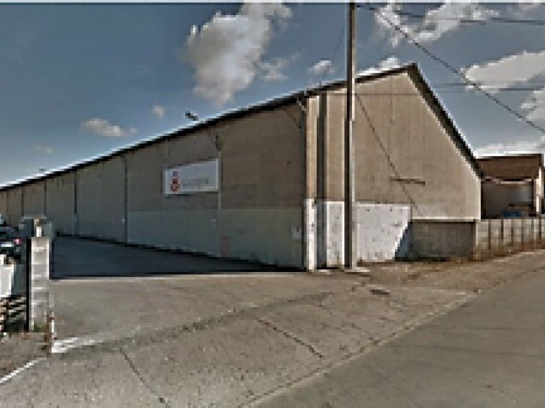 Location local d''activites 28500 m² divisibles à partir de 250 m²