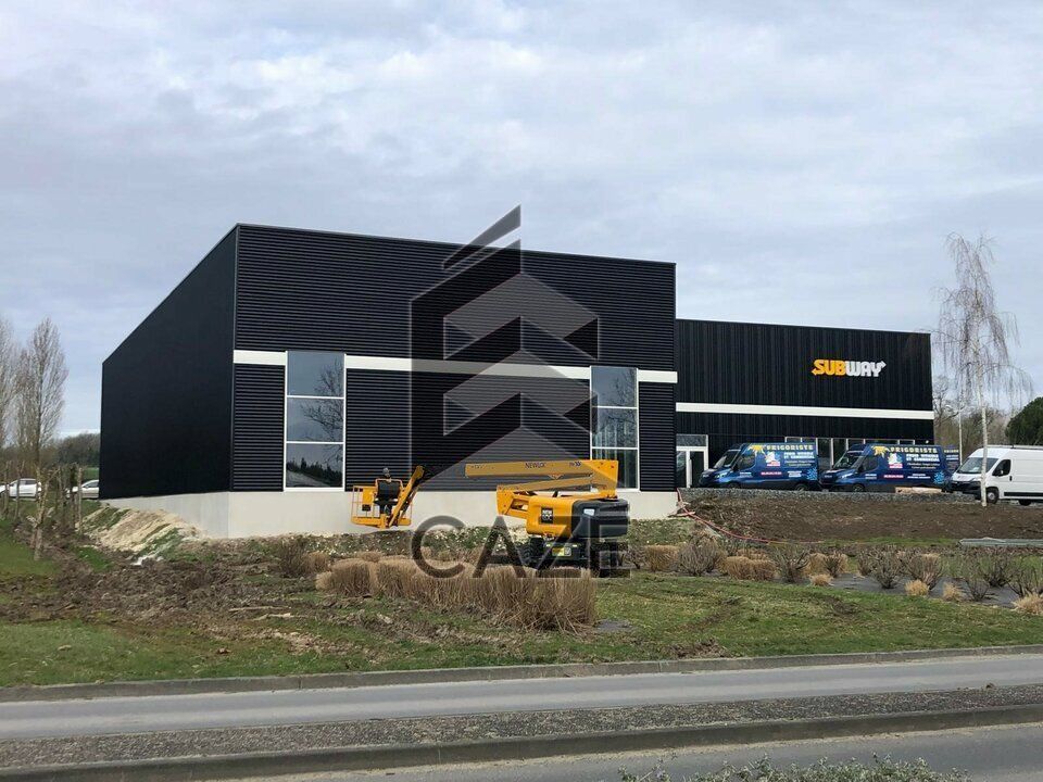 Location local commercial 190 m² non divisibles