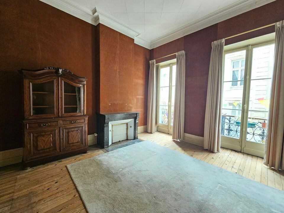 Location bureaux 100 m² non divisibles