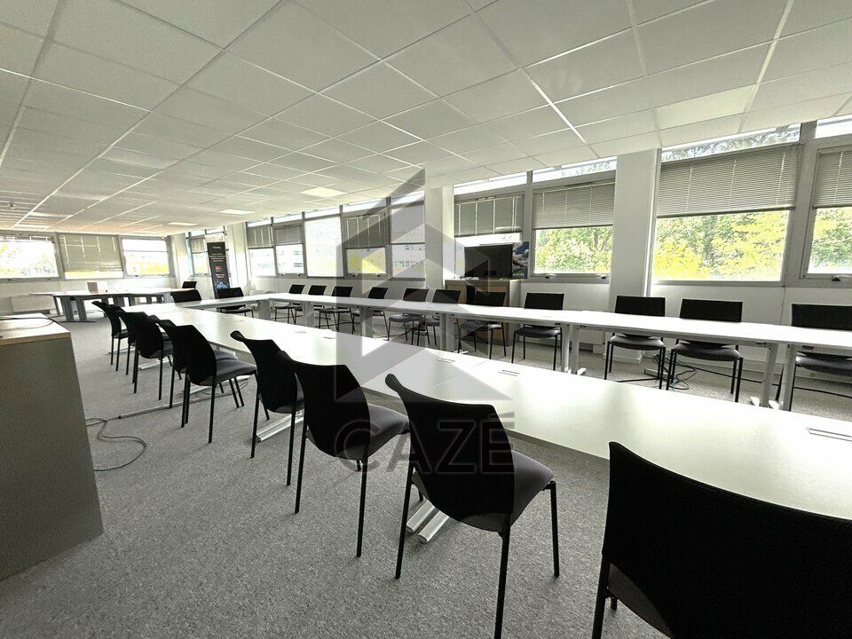 BUREAUX A LOUER PESSAC 