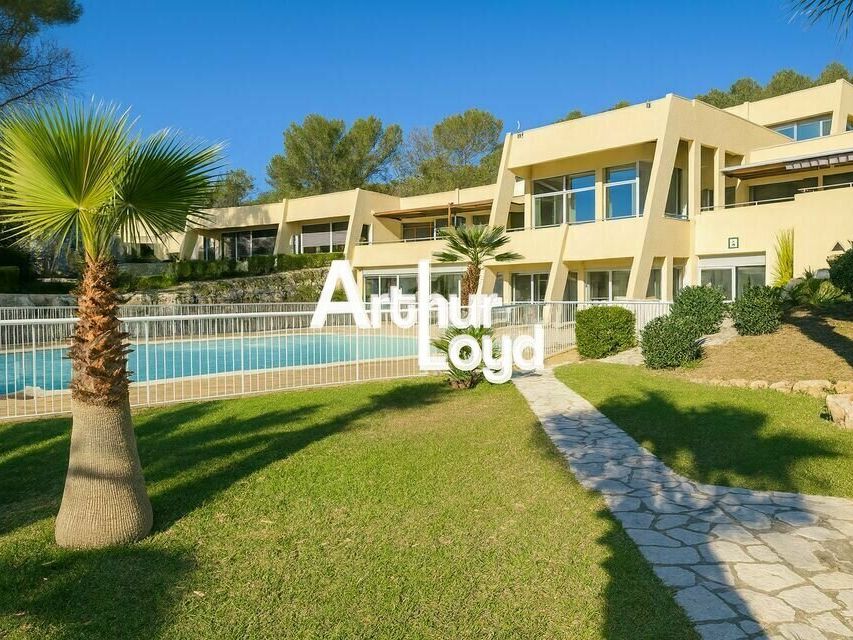 Location bureaux 824 m² divisibles à partir de 134 m²