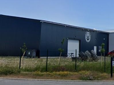 Location entrepôts 230 m² non divisibles