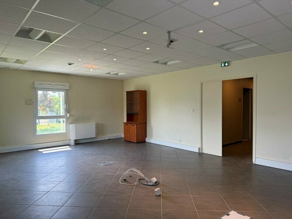 BUREAUX RECENTS ET CLOISONNES