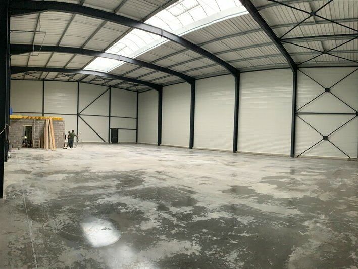 immeuble a vendre saint andré sur orne.