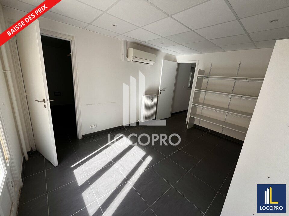 A VENDRE - LOCAL COMMERCIAL - 59 M2 - JUAN LES PINS 