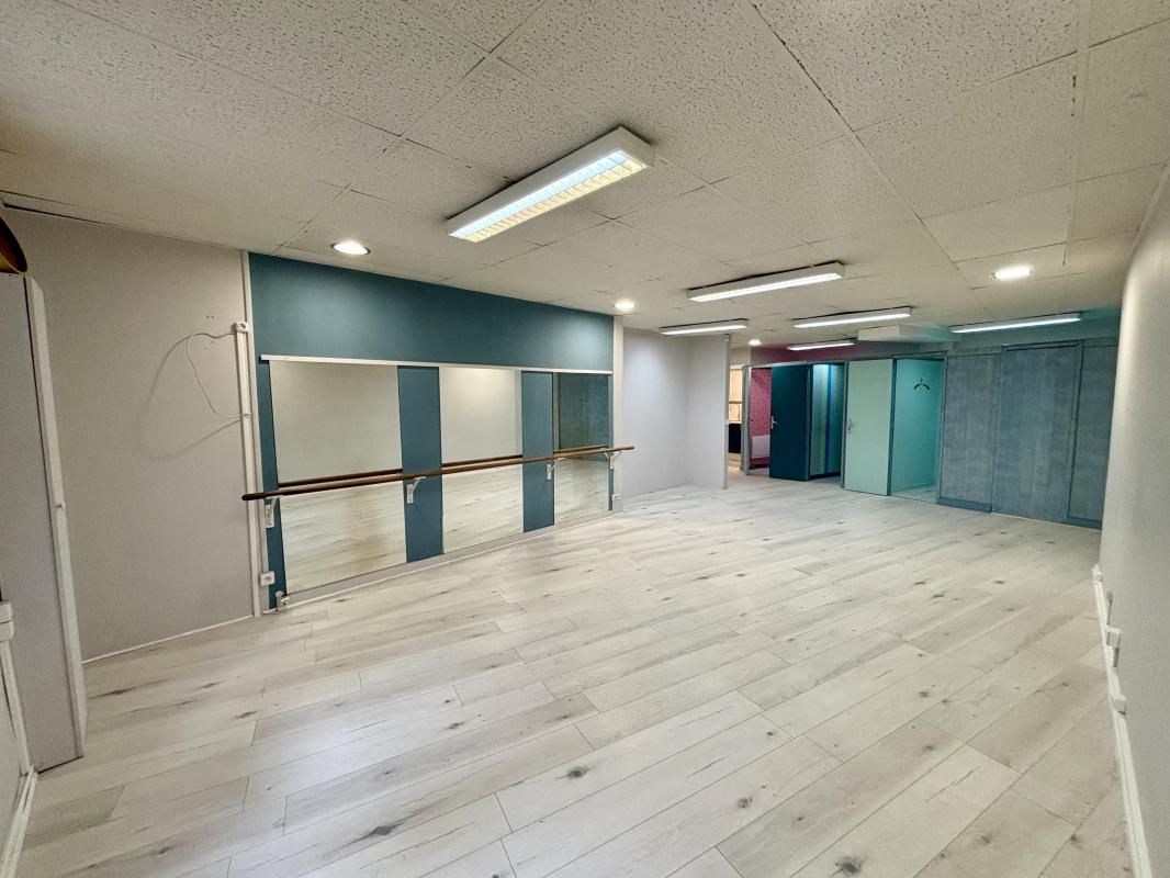 Location bureaux 106 m² non divisibles