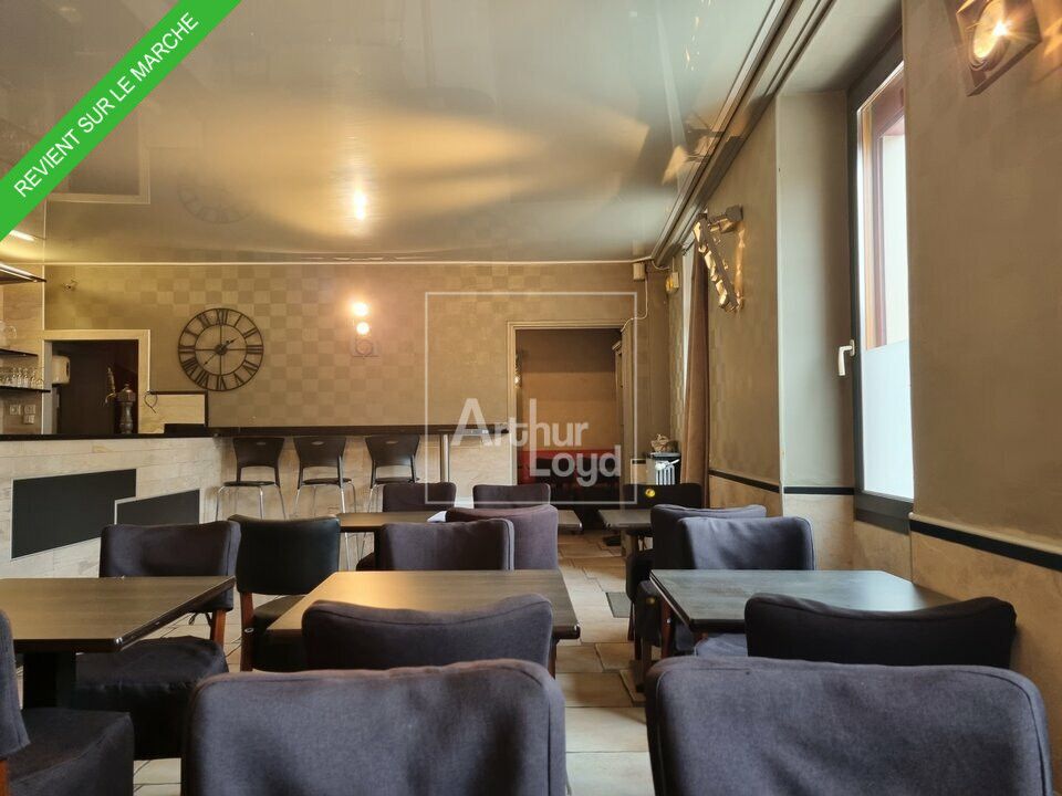 A vendre local commercial à Voisenon