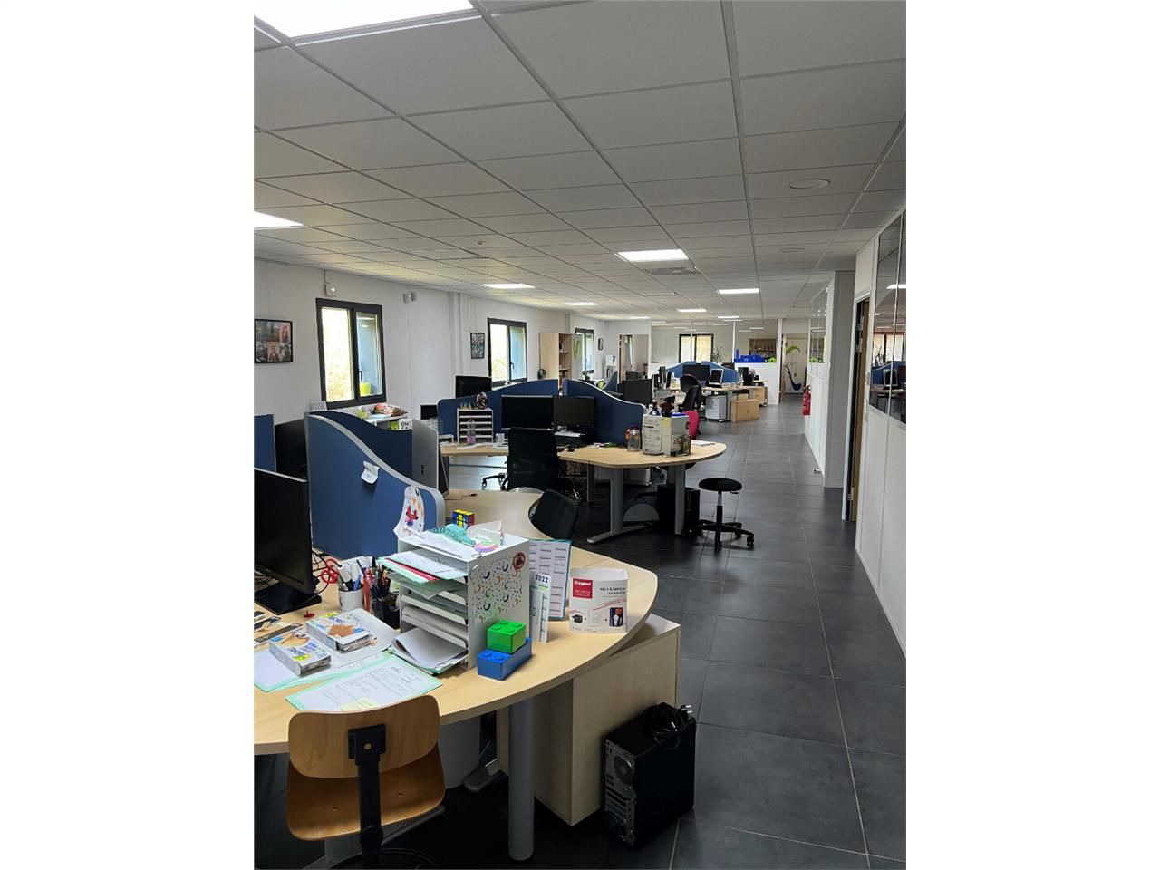 Location bureaux 330.00 m² à LIMOGES