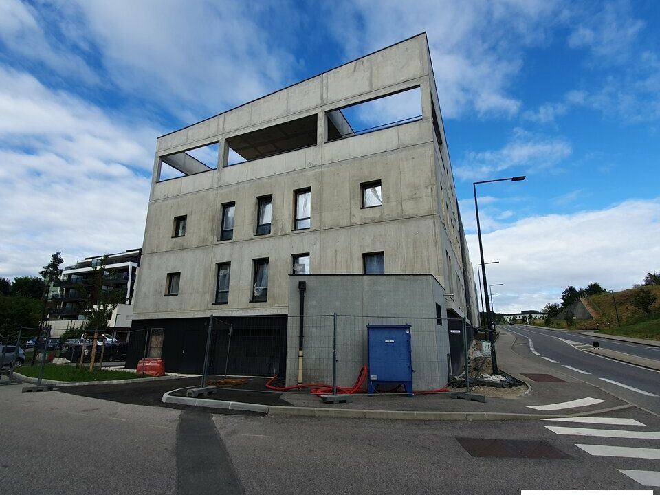 Location bureaux 4050 m² divisibles à partir de 80 m²