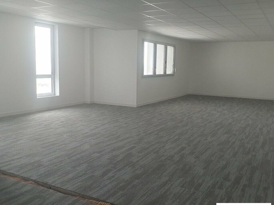 Location bureaux 2487 m² divisibles à partir de 60 m²