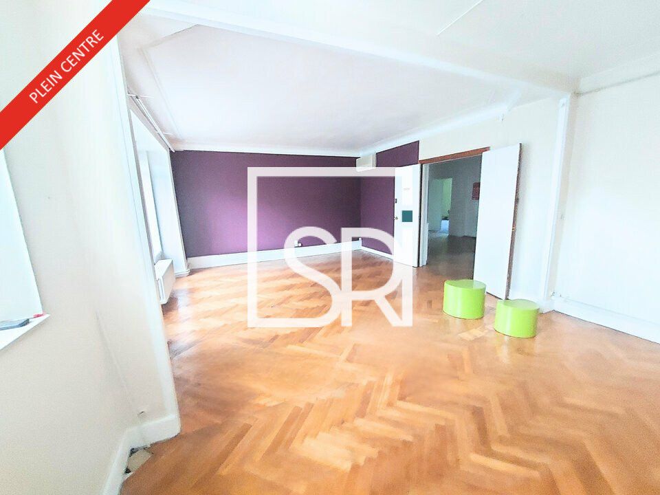 Vente bureaux 305 m² non divisibles