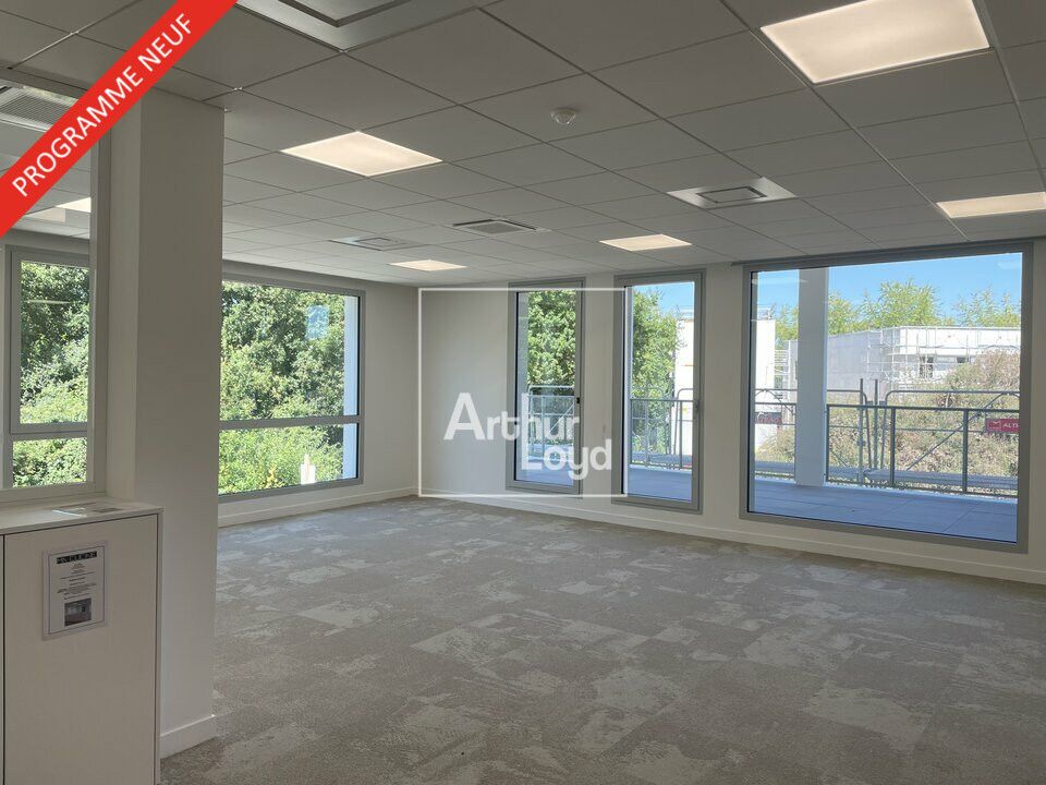 Petite surface à vendre idéalement placée !