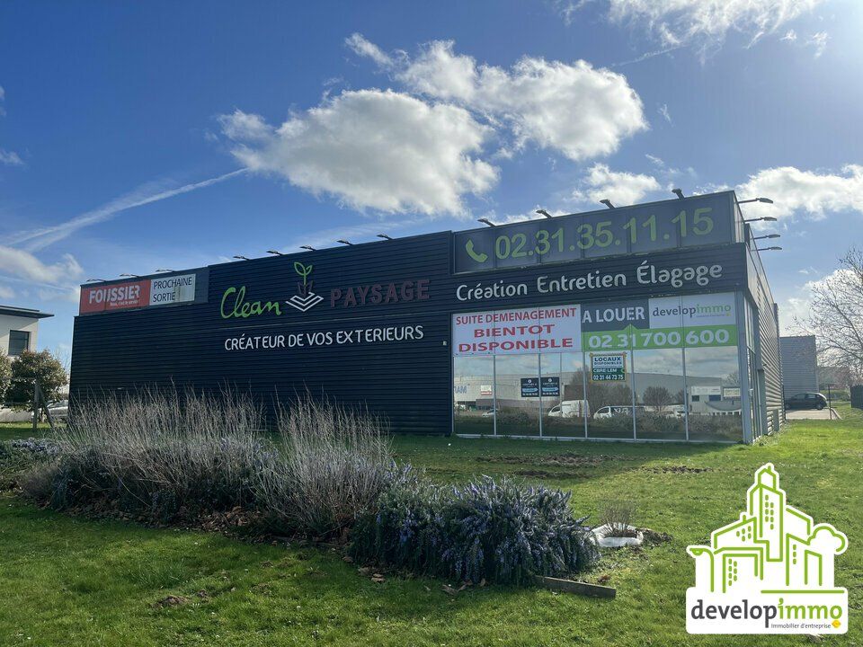 Location local d''activites 830 m² non divisibles