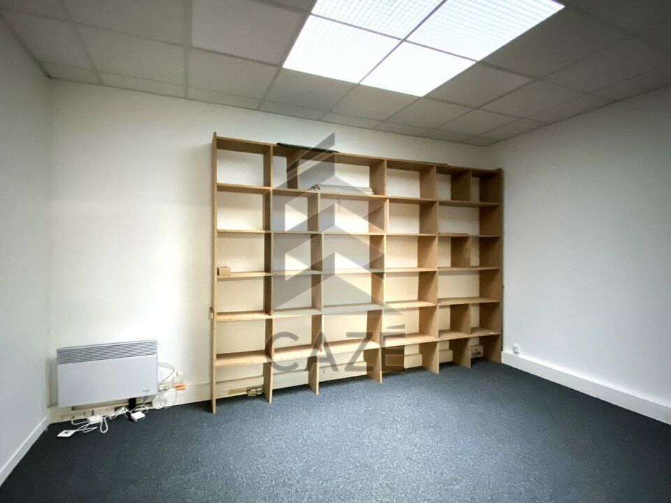 BUREAUX A LOUER - FLOIRAC - ZONE FRANCHE URBAINE