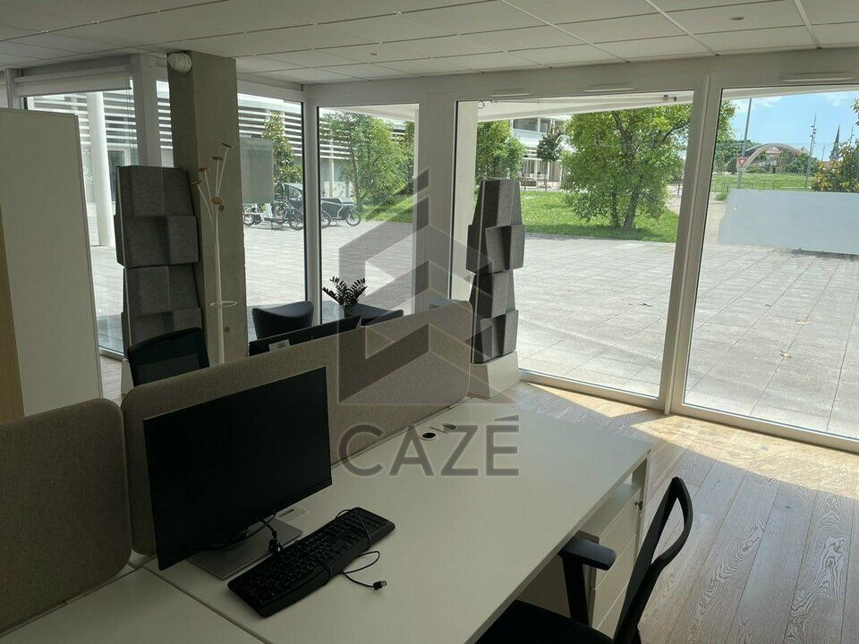 Location bureaux 200 m² non divisibles