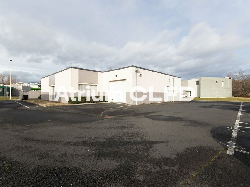 À LOUER - BUREAUX / LOCAL PROFESSIONNEL INDÉPENDANT 283 M² - CLERMONT-FERRAND