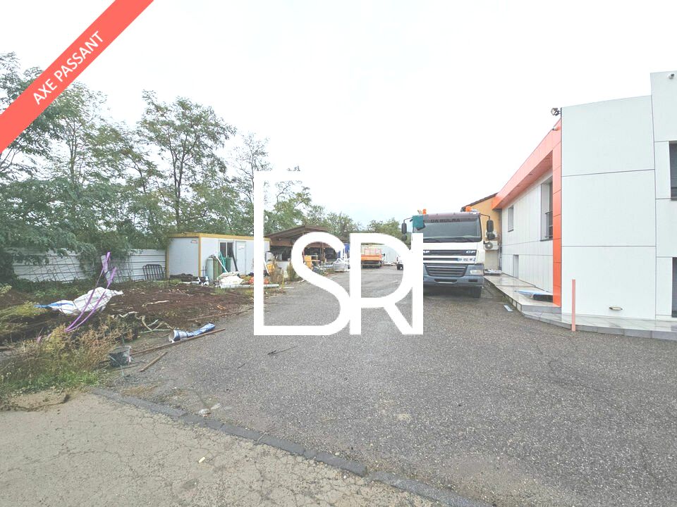 Location entrepot 130 m² non divisibles