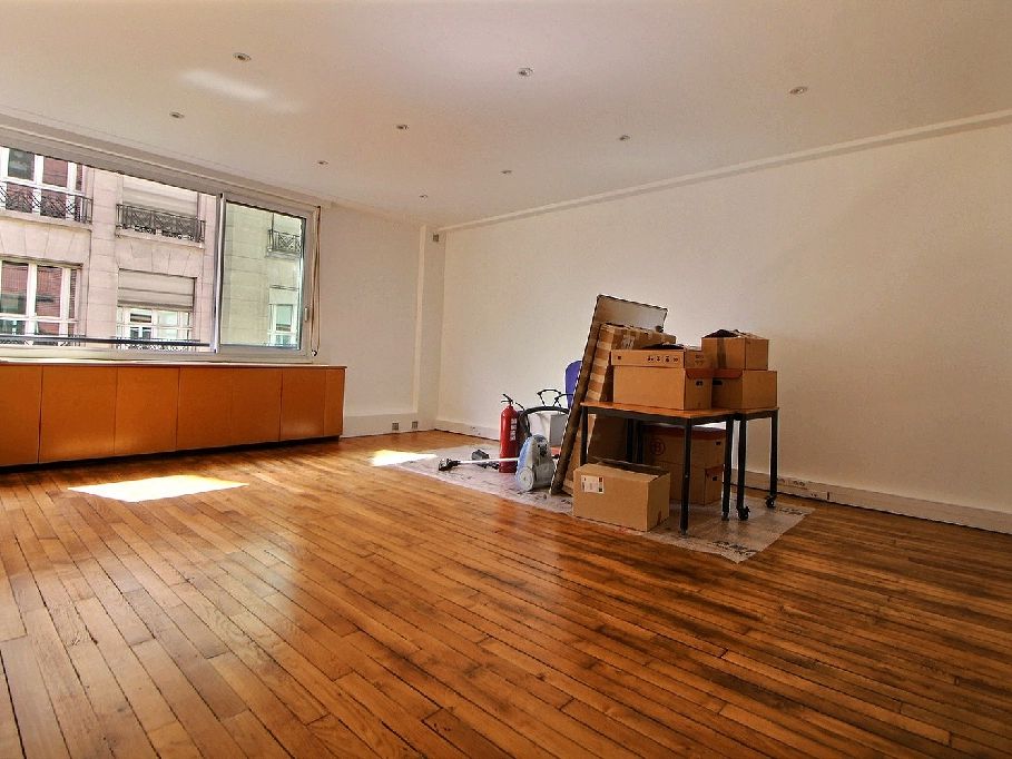 Location bureaux 120 m² non divisibles