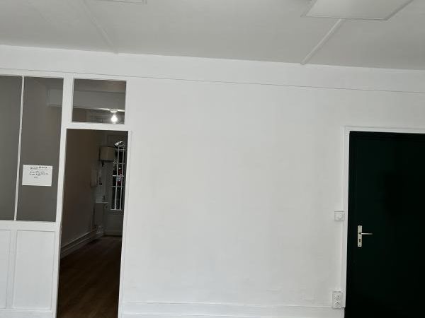 Location local commercial 34 m² non divisibles