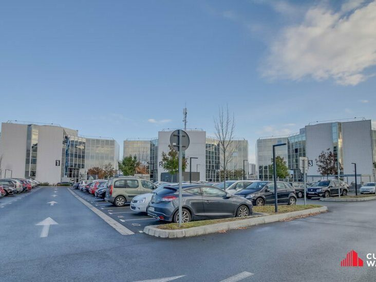 Location bureaux 193 m² divisibles à partir de 51 m²