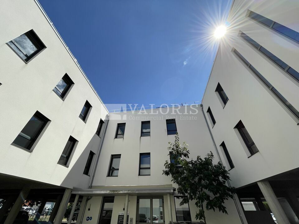 Location bureaux 124.16 m² non divisibles
