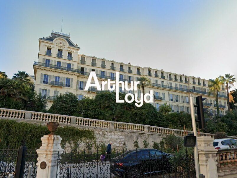 A LOUER BUREAUX PMR DE 274 M² - CENTRE VILLE DE NICE