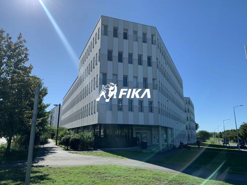 Location bureaux 200 m² non divisibles