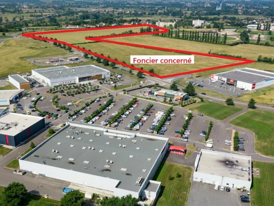 Vente terrain 90000 m² non divisibles