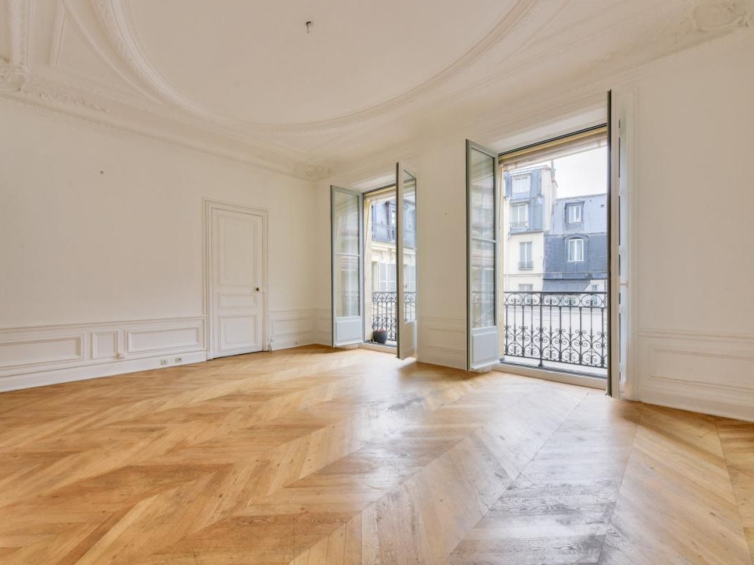 Location bureaux 141 m² non divisibles