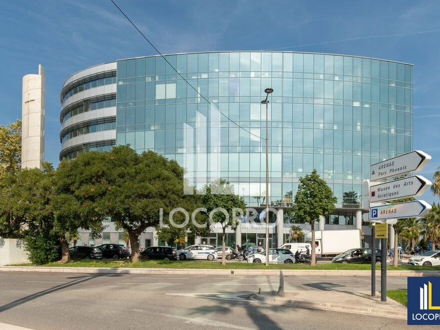 BUREAUX À LOUER - 242,50 M2 - NICE PROMENADE DES ANGLAIS