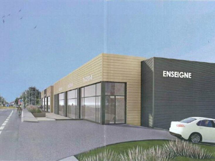 Location local d''activites 581.97 m² divisibles à partir de 166.98 m²