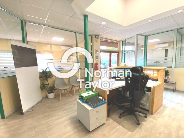 Vente bureaux 214 m² non divisibles