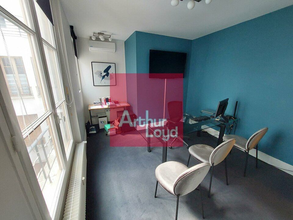 BUREAUX A VENDRE 172 M² CLERMONT-FERRAND Centre Ville