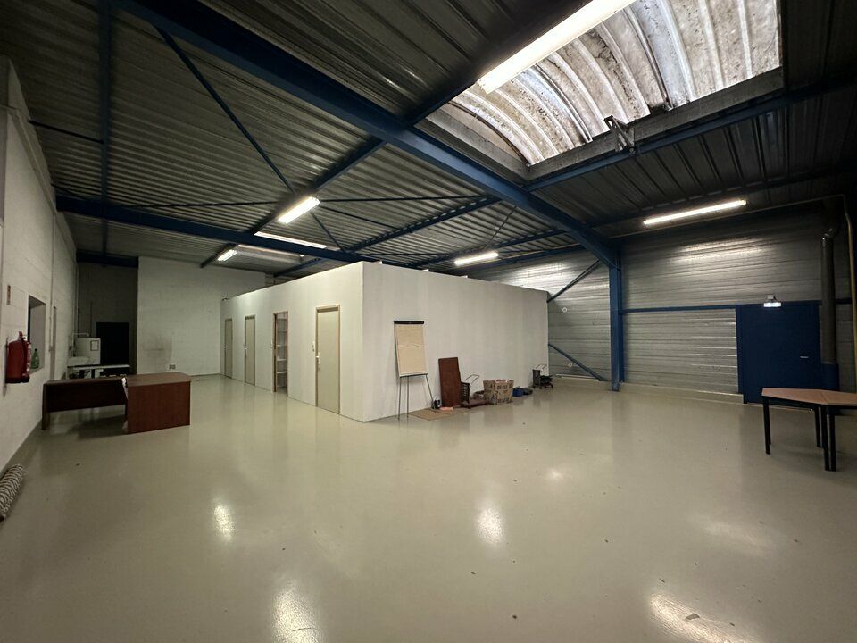 552 m² pour ce entrepot en vente à Geispolsheim