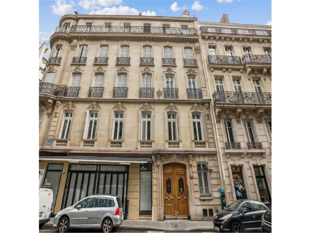 Location bureaux 235 m² à Paris 8ème