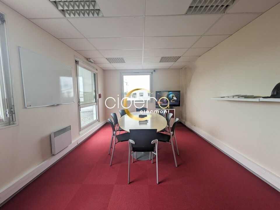 Location bureaux 75 m² non divisibles