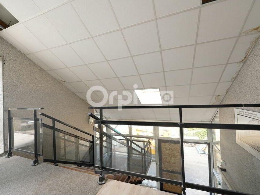 BUREAUX A LOUER - 118 m² - SAINT QUENTIN FALLAVIER