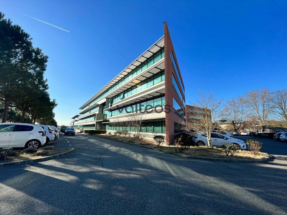 Location bureaux 353 m² non divisibles