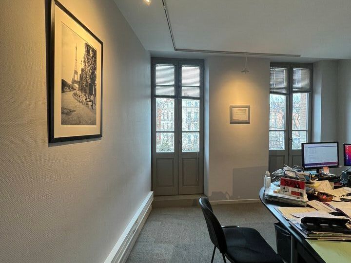 Location bureaux 128 m² non divisibles