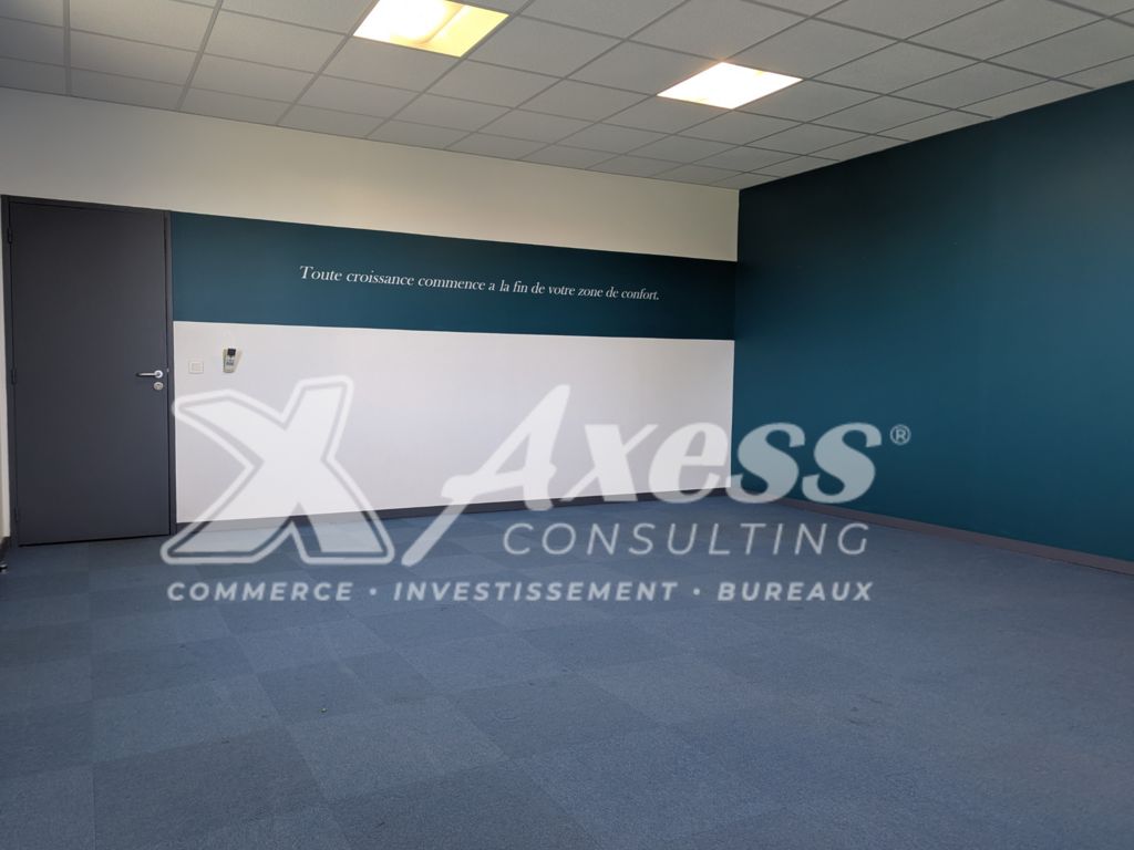 Bureau de 36 m² à Péronnas