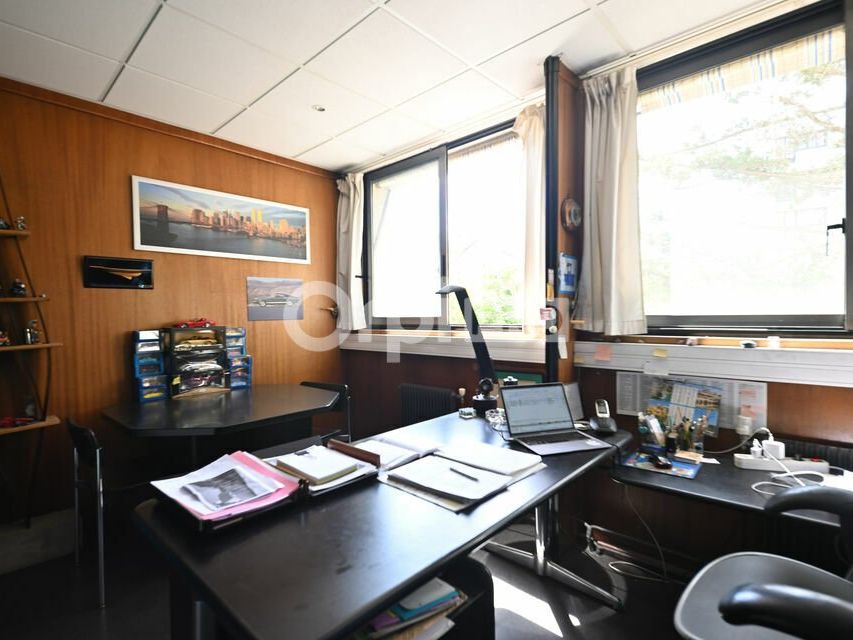 BUREAUX A VENDRE - 153 m² - LYON 3EME