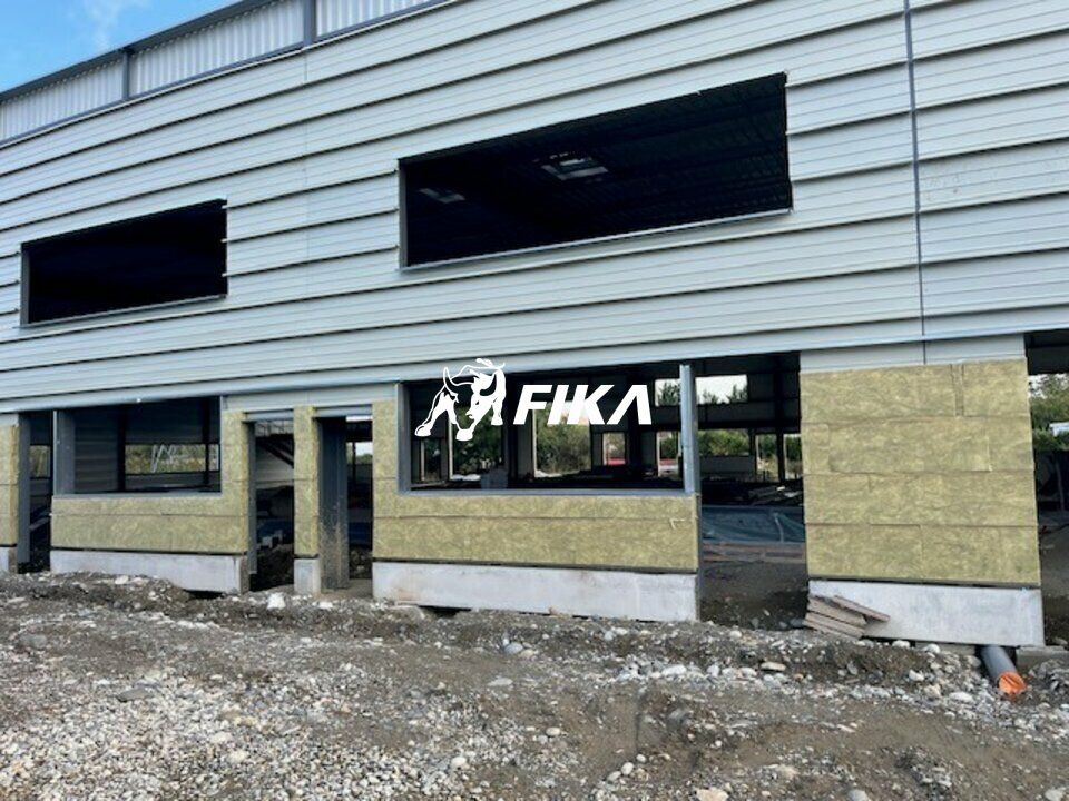 Local d'activé/entrepôt à vendre - Portet Sur Garonne - 2 268 m².