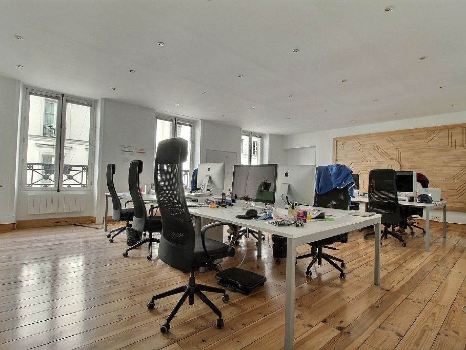 Location bureaux 179 m² non divisibles
