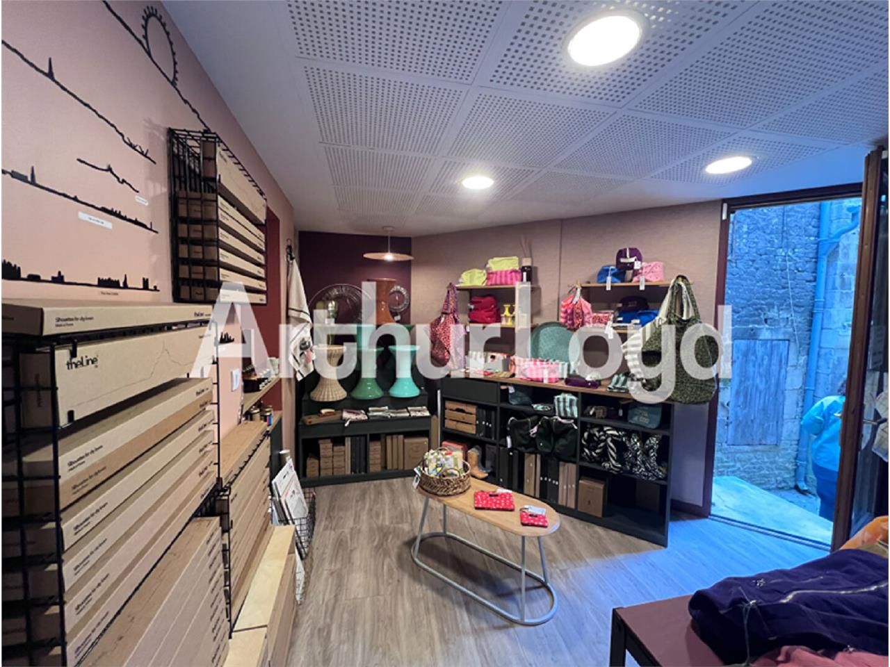 Location local commercial 85.60 m² à CAEN