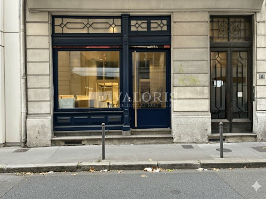 Location local commercial 91.67 m² non divisibles