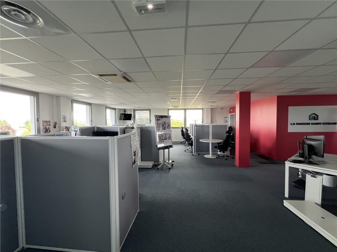 Location bureaux 320 m² à Reims