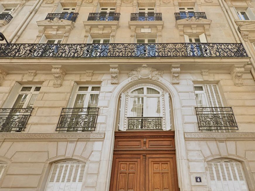 Location bureaux 25 m² à Paris 8ème